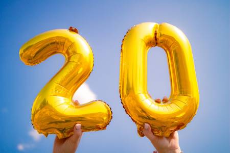 20_year_anniv_matthew-ball-tfe_-9elmes-unsplash.jpg